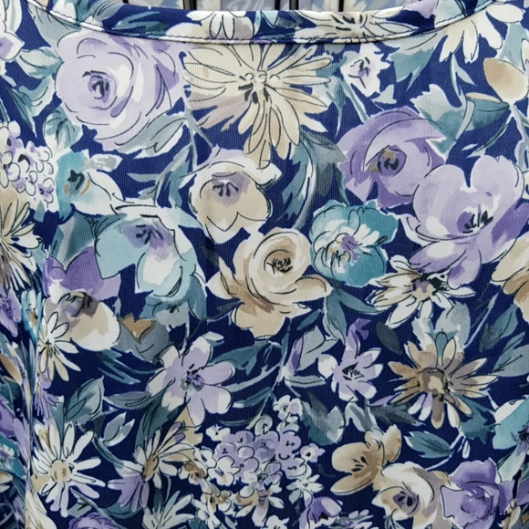EUC Blair 2xl floral top - Picture 5 of 8